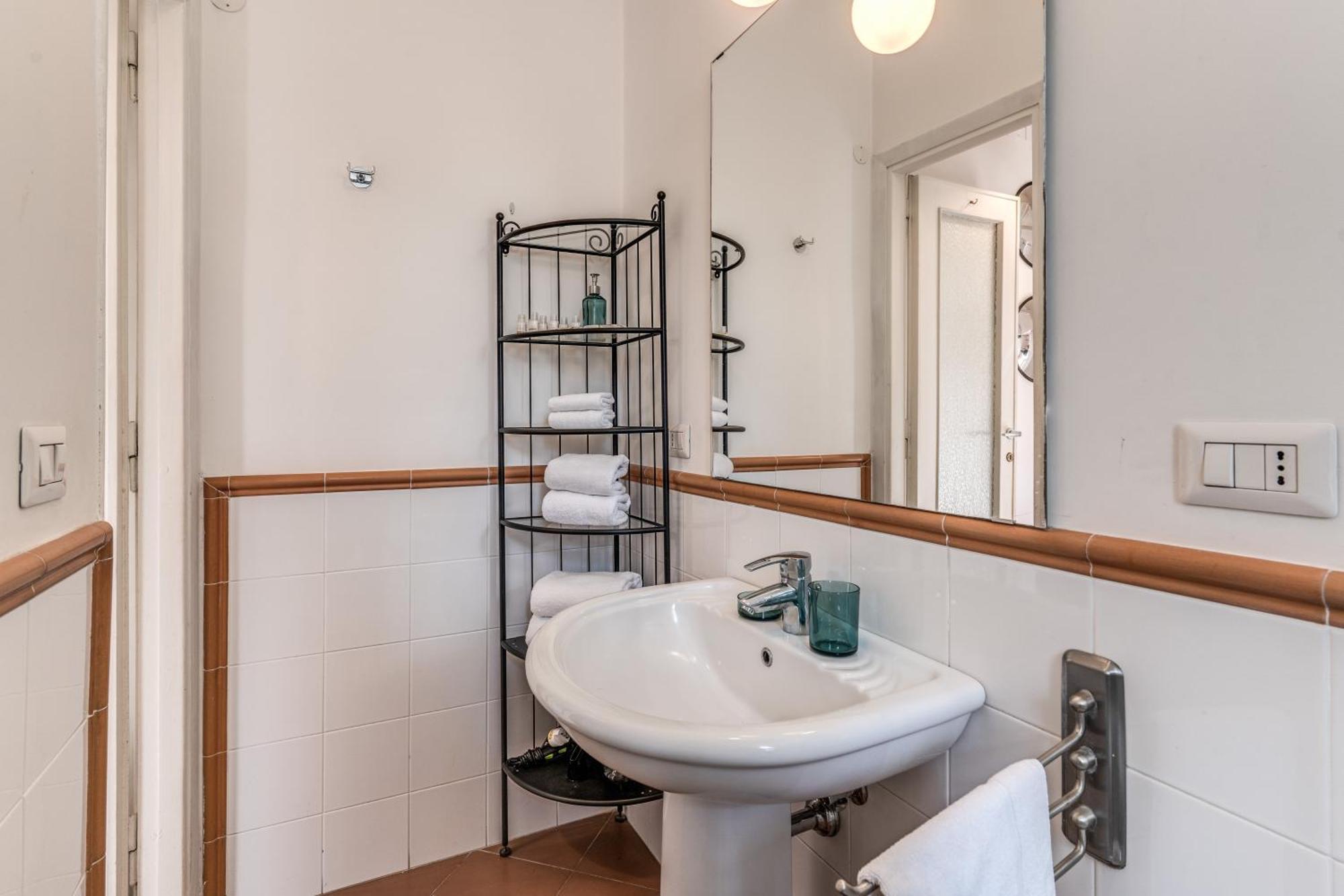 Aweshomeitaly - Spagna Glamour Life Penthouse Rom Eksteriør billede