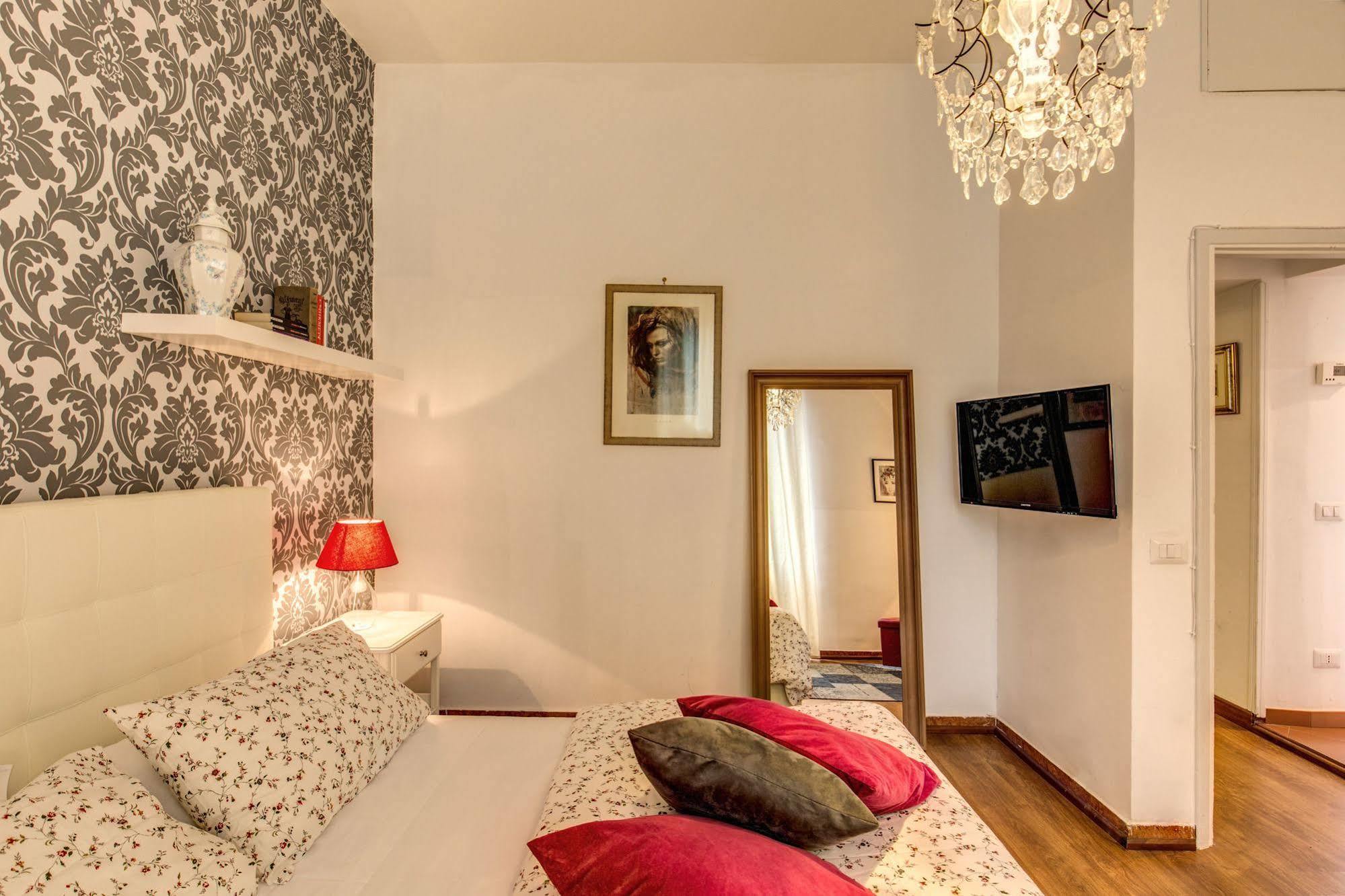 Aweshomeitaly - Spagna Glamour Life Penthouse Rom Eksteriør billede