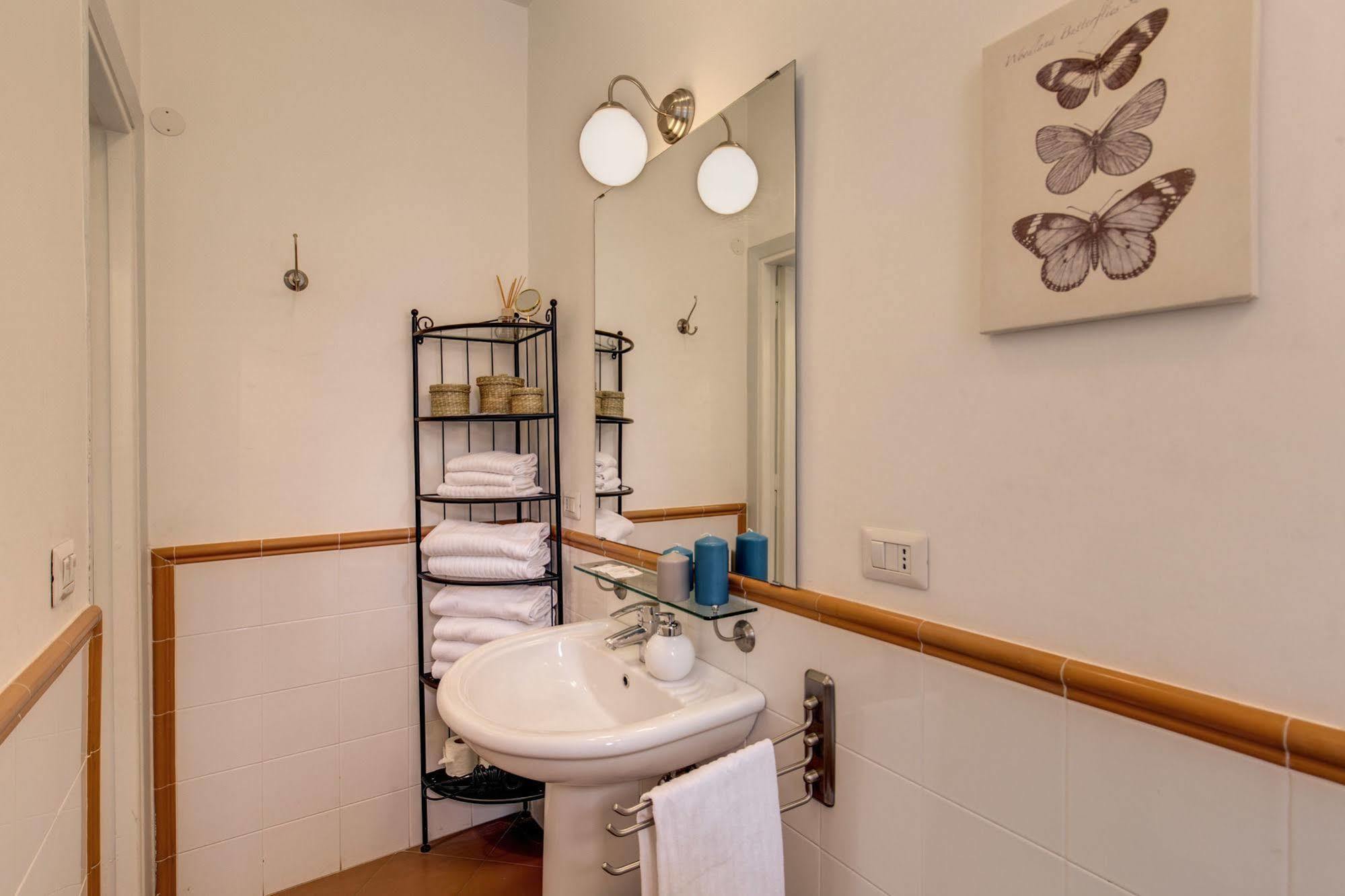 Aweshomeitaly - Spagna Glamour Life Penthouse Rom Eksteriør billede